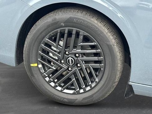 New 2026 Nissan Sentra SV w/ SV Convenience Package FWD image 9