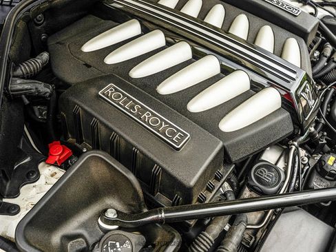 Used 2016 Rolls-Royce Dawn RWD image 27