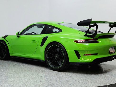 Used 2019 Porsche 911 GT3 RS image 3