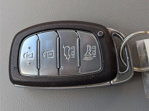 Used 2019 Hyundai Tucson Value image 27