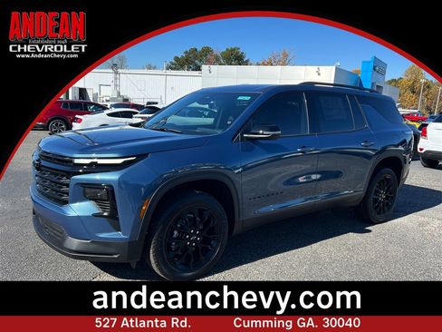 New 2026 Chevrolet Traverse LT w/ Midnight/Sport Edition image 1