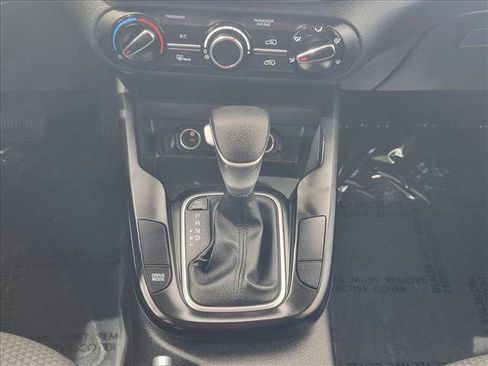 Used 2023 Kia Soul LX w/ Option Group 015 FWD image 12