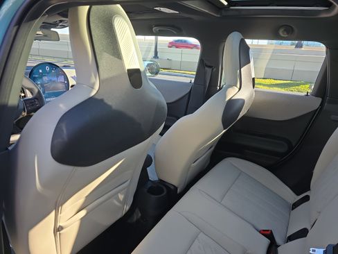 Used 2025 MINI Cooper S image 10