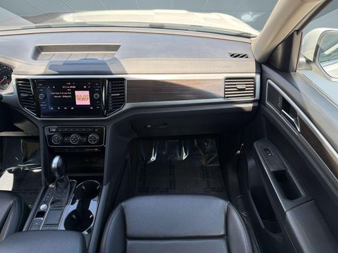 Used 2018 Volkswagen Atlas SEL FWD image 29