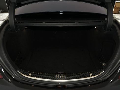 Used 2018 Mercedes-Benz Maybach S 560 4MATIC image 27