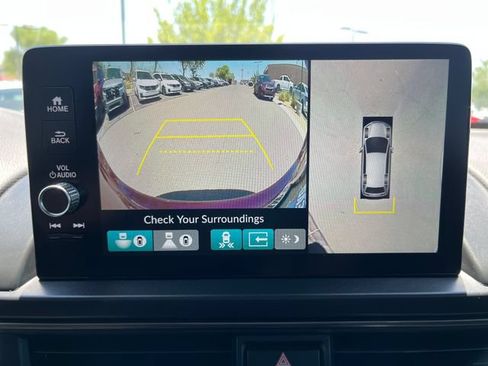 Certified 2025 Honda Pilot TrailSport image 28