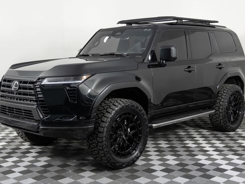 Used 2025 Lexus GX 550 image 1