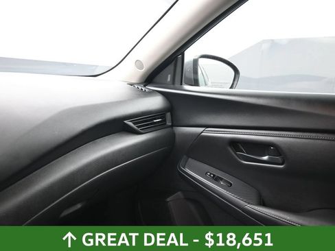 Used 2025 Nissan Sentra S FWD image 33
