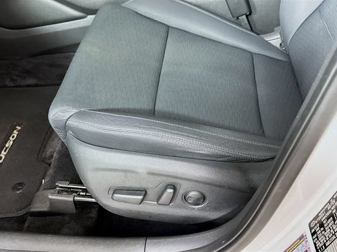Used 2019 Hyundai Tucson Night FWD image 9