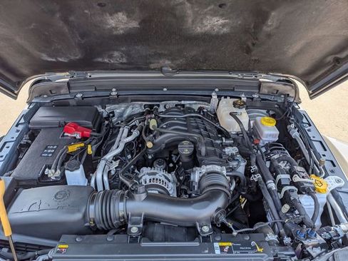 Certified 2024 Jeep Wrangler Unlimited Rubicon image 31