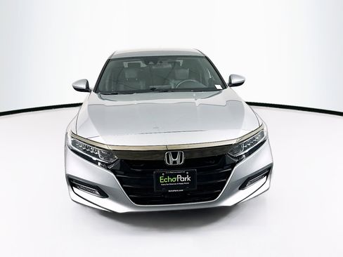 Used 2019 Honda Accord Sport image 2