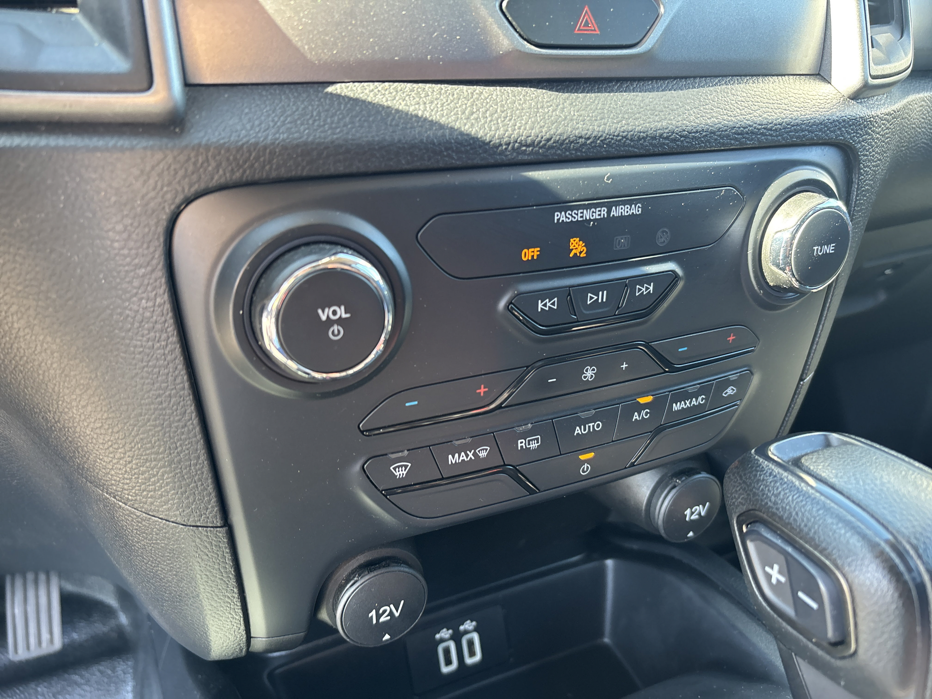 Used 2022 Ford Ranger XL w/ Equipment Group 101A High AWD/4WD image 16