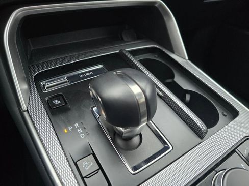 Certified 2024 MAZDA CX-90 Plug-In Hybrid w/ Preferred image 36