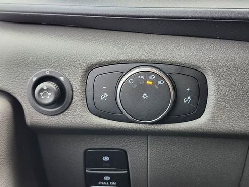 New 2026 Ford Transit 250 148 Medium Roof w/ Load Area Protection Package image 21