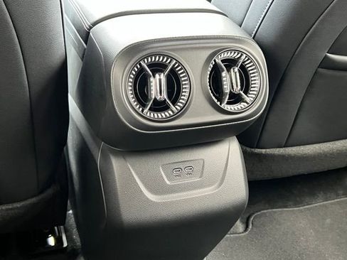 New 2026 Chevrolet Blazer EV LT AWD/4WD image 30