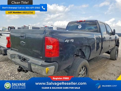 Used 2012 Chevrolet Silverado 3500 LT w/ Interior Plus Package AWD/4WD image 4