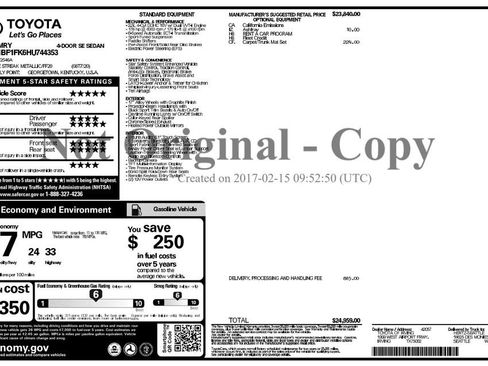 Used 2017 Toyota Camry SE image 3