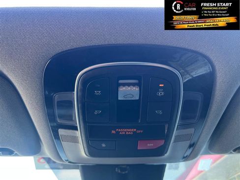 Used 2022 Hyundai Santa Fe Limited image 18