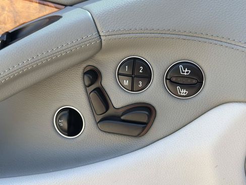 Used 2007 Mercedes-Benz SL 550 image 29