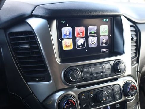 Used 2019 Chevrolet Tahoe LT image 16