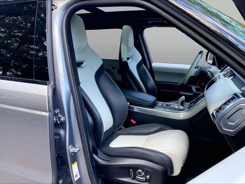 Used 2022 Land Rover Range Rover Sport SVR AWD/4WD image 8