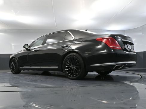 Used 2017 Genesis G90 3.3T Premium image 52