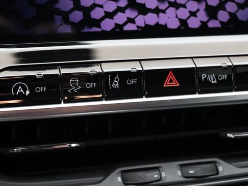 Used 2024 Jeep Compass Trailhawk image 21