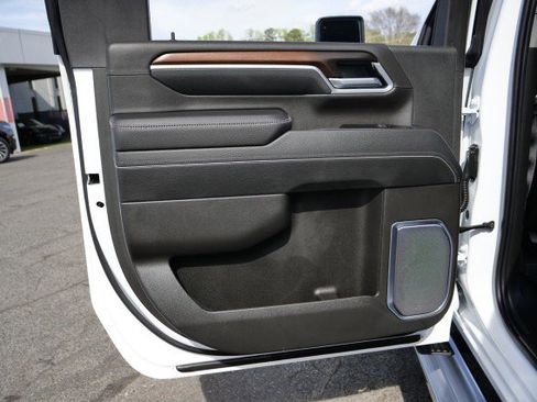 Used 2026 GMC Sierra 3500 Denali w/ Denali Reserve Package image 28