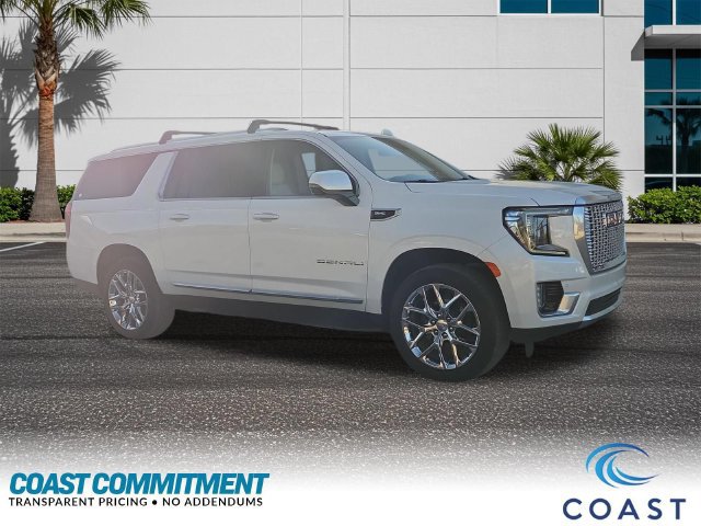 Certified 2024 GMC Yukon XL Denali AWD/4WD image 3