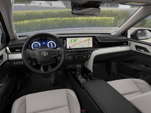 New 2026 Toyota Camry Hybrid AWD/4WD image 19