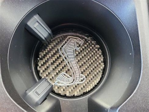 Used 2020 Ford Mustang Shelby GT500 w/ Carbon Fiber Track Pack image 19