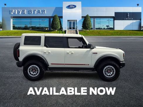 New 2026 Ford Bronco Outer Banks image 9