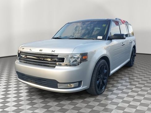Certified 2019 Ford Flex SEL w/ Equipment Group 202A image 3