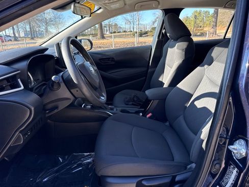 Used 2022 Toyota Corolla LE image 13