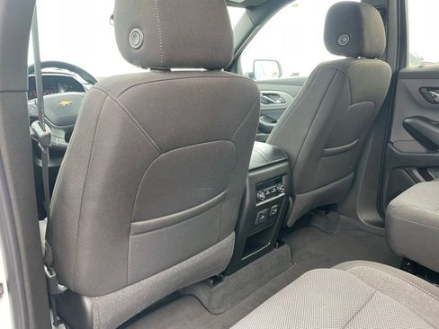 Used 2023 Chevrolet Traverse LT AWD/4WD image 51