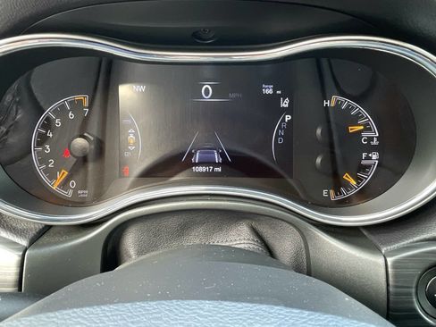 Used 2021 Jeep Grand Cherokee Limited w/ Quick Order Package 28K 80th image 16