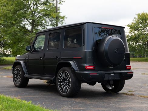 Used 2026 Mercedes-Benz G 63 AMG 4MATIC image 3