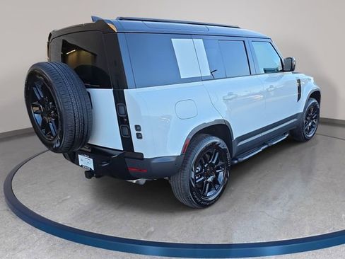 New 2026 Land Rover Defender 110 S AWD/4WD image 5