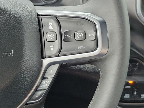 Used 2026 RAM 2500 Big Horn AWD/4WD image 12