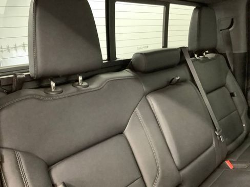 Used 2023 Chevrolet Silverado 1500 LT Trail Boss w/ LT Trail Boss Premium Package image 32