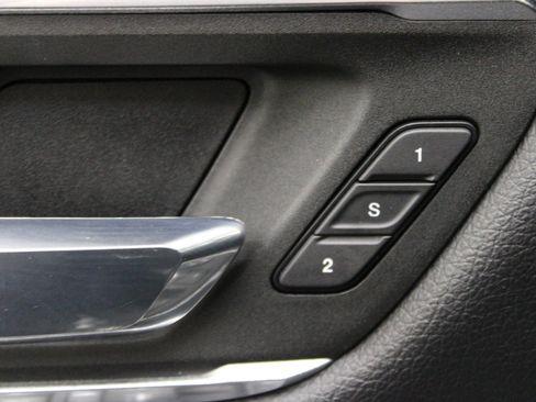 Used 2023 RAM 1500 Laramie image 17