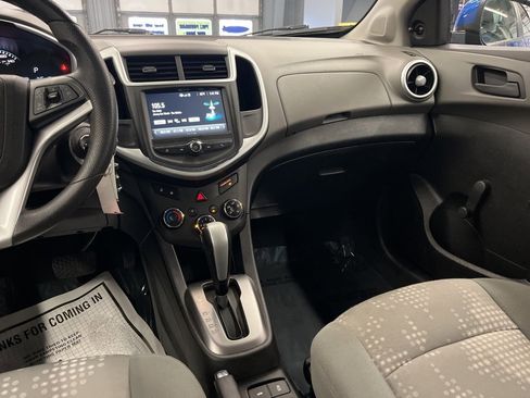 Used 2017 Chevrolet Sonic LS image 21