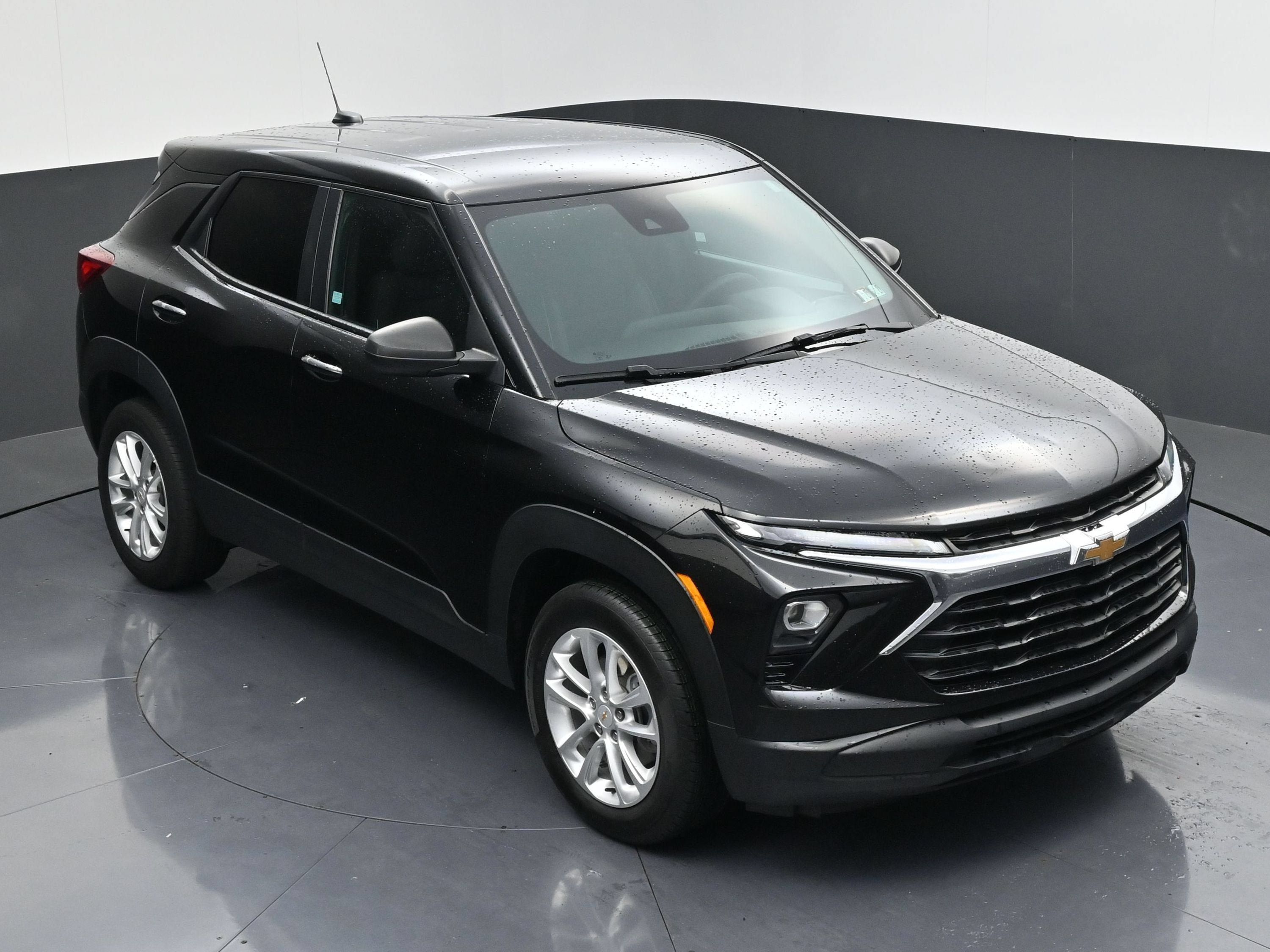 Certified 2024 Chevrolet TrailBlazer LS w/ LS Convenience Package AWD/4WD image 46