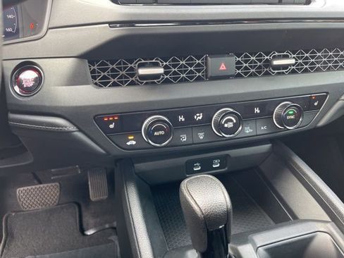 Used 2023 Honda Accord EX image 14