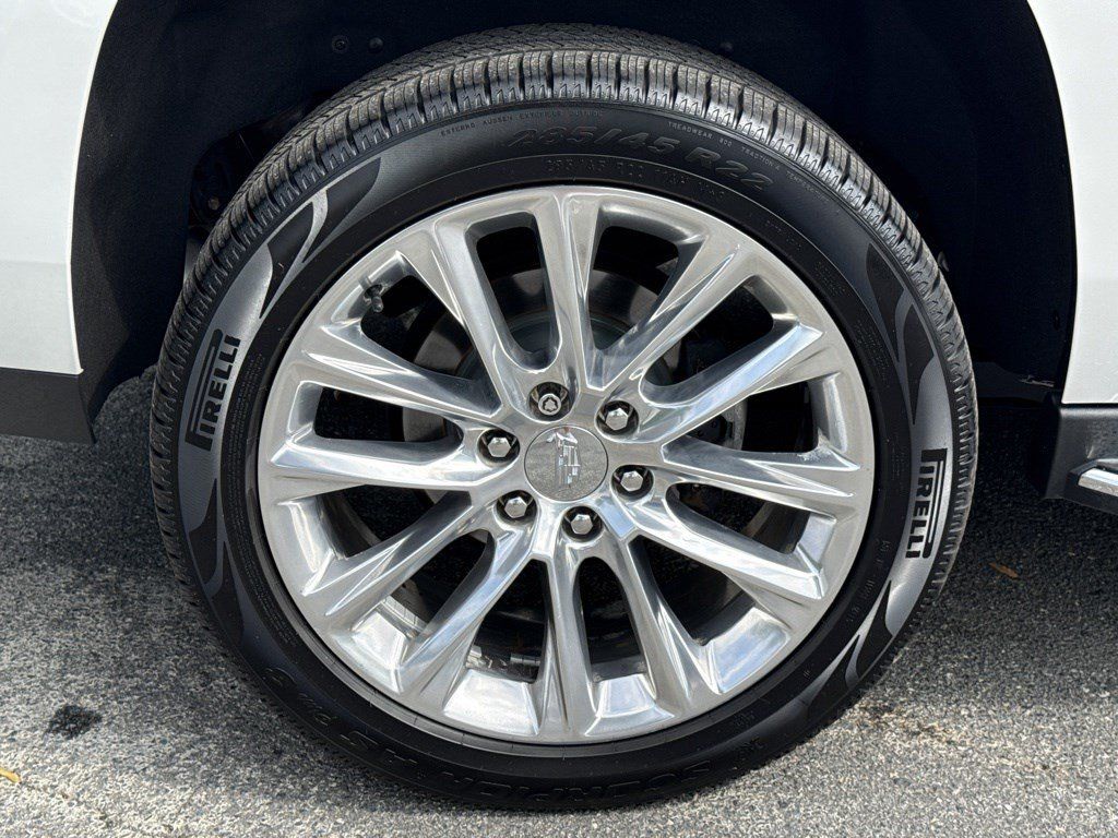 Used 2020 Cadillac Escalade Luxury AWD/4WD image 10
