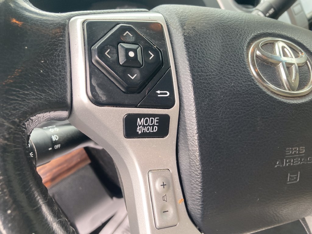 Used 2017 Toyota Tundra Limited w/ Limited Premium Package AWD/4WD image 39