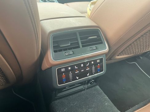 Used 2022 Audi A7 3.0T Premium Plus image 19