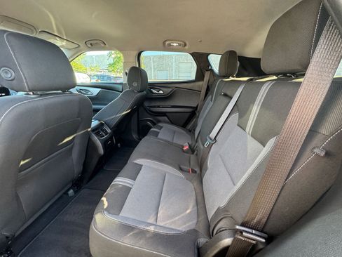 Used 2025 Chevrolet Blazer LT FWD image 28