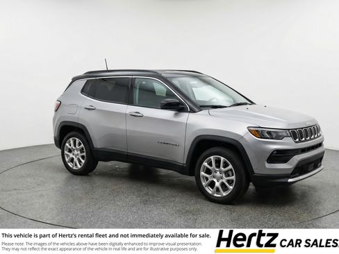 Used 2025 Jeep Compass Limited image 1