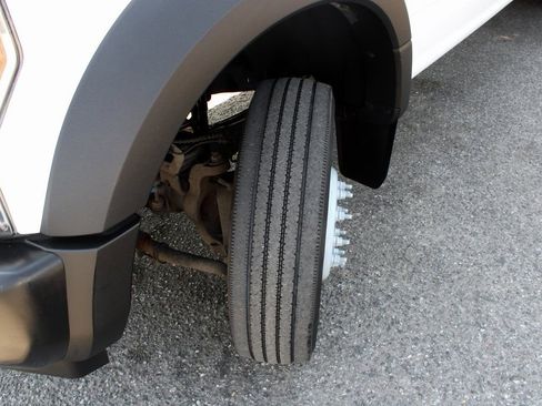 Used 2018 Ford F450 XL w/ Trailer Tow Package image 44